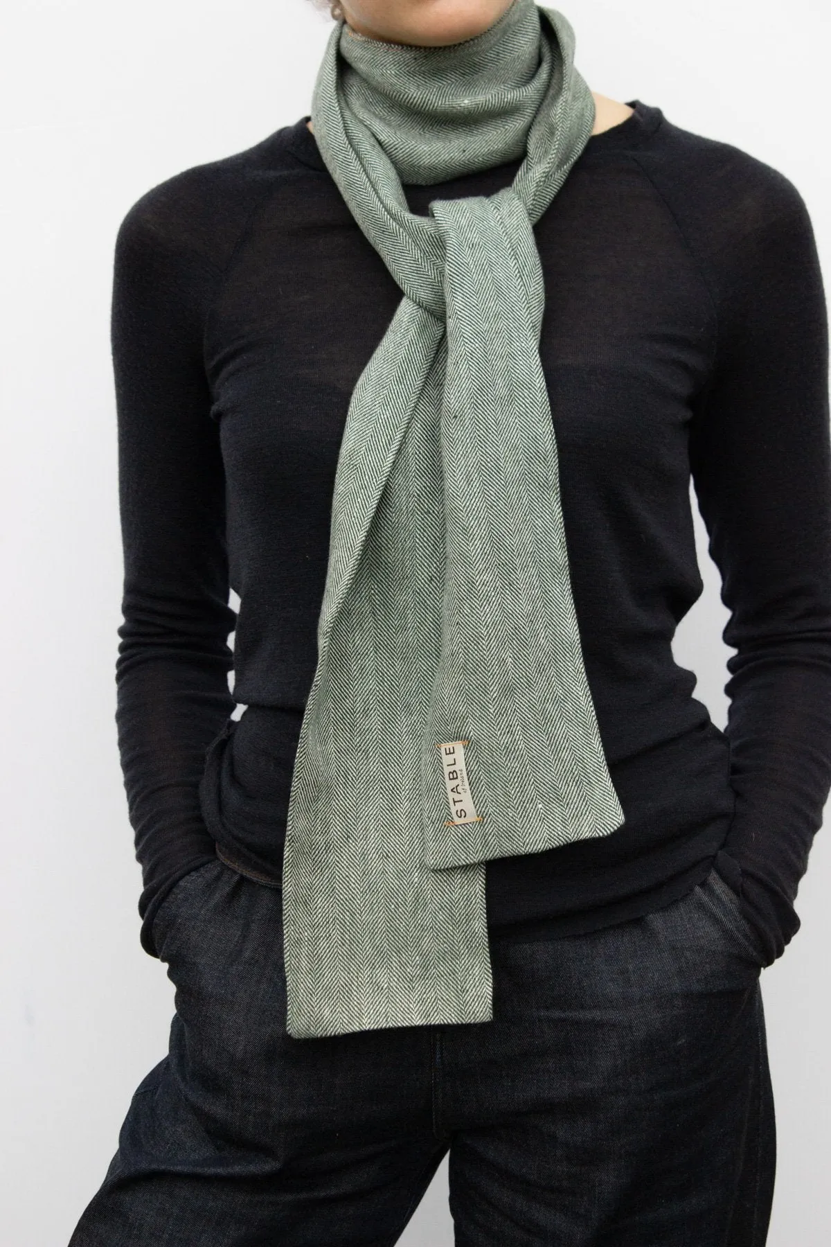 Basil Great Herringbone Linen Scarf