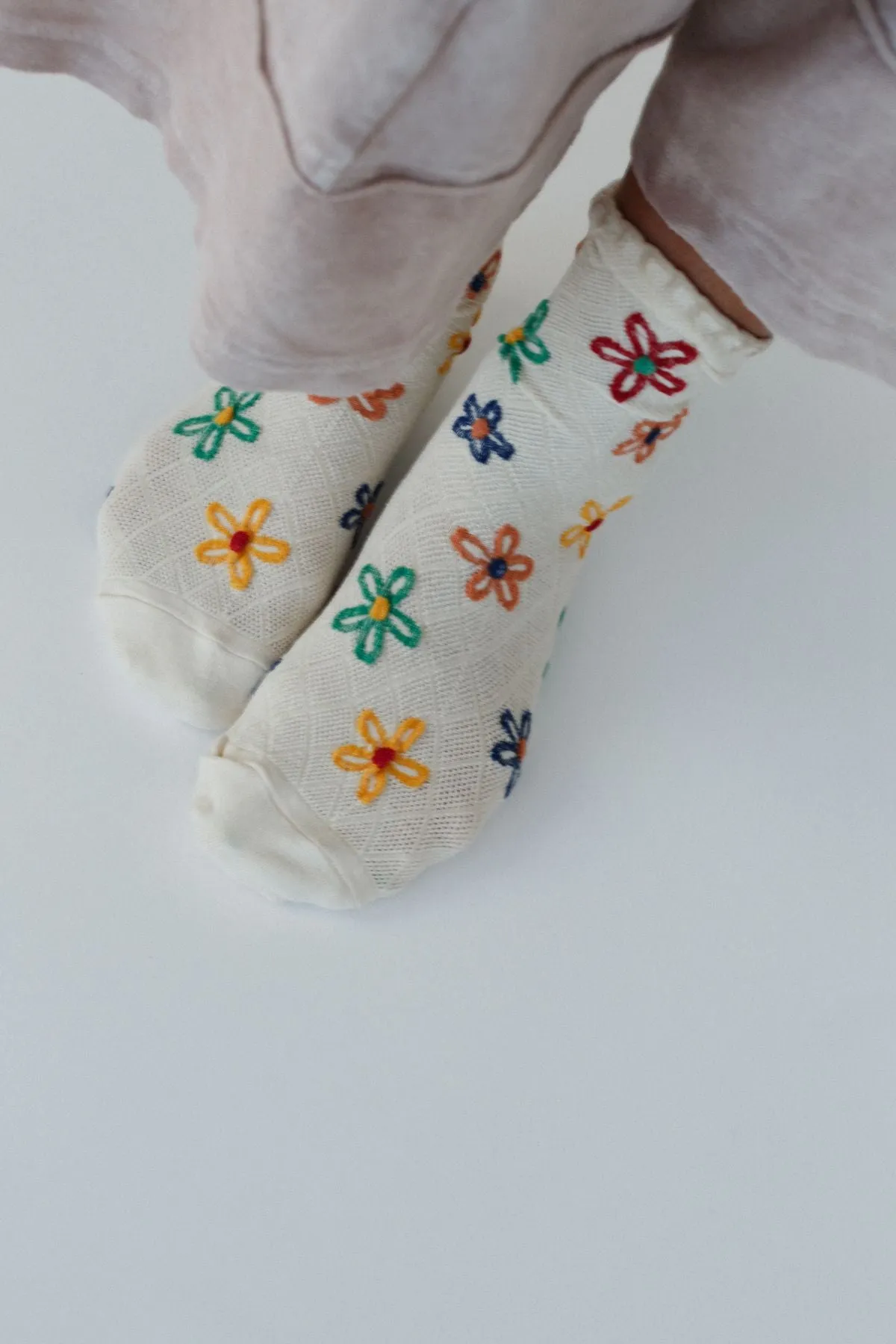 Petal Pop Socks - Ivory